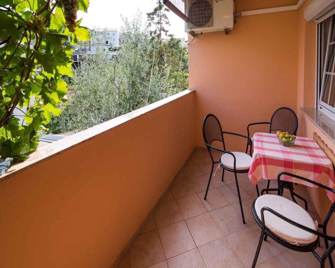 Apartments In Vrbnik/Insel Krk 13597 Ngoại thất bức ảnh